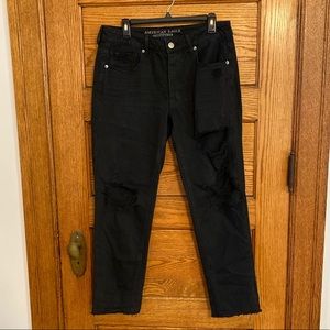 American Eagle Tomgirl Jeans - Ripped & Cropped